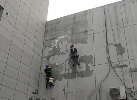 丽江楼顶漏水维修公司分享下丽江外墙防水的注意事项